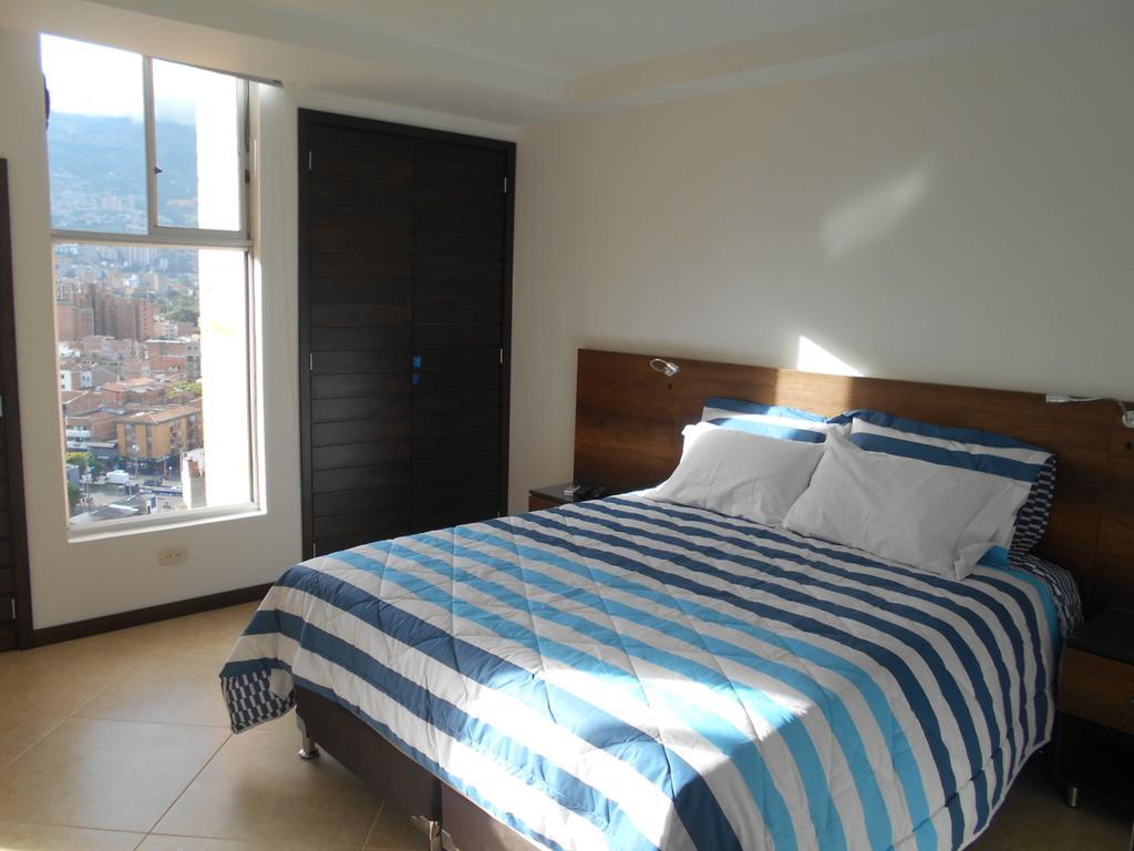 Apartasuites Av Медельин Экстерьер фото